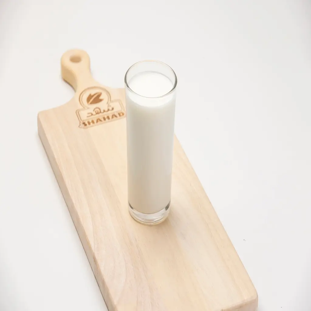 Fresh Cow's Milk